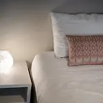 It's 4* Nápoles